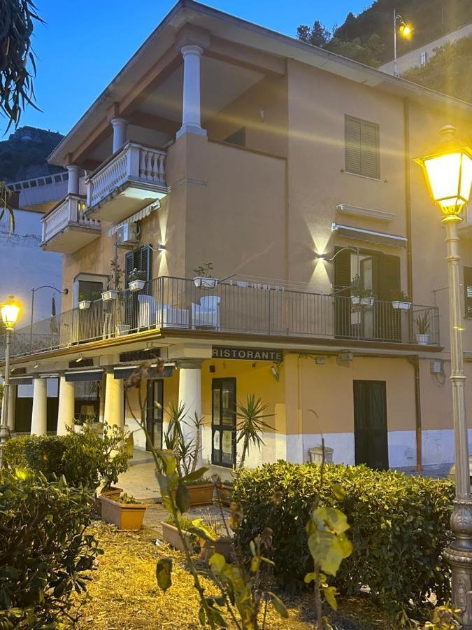 Apartmán Sissi House Salerno Exteriér fotografie
